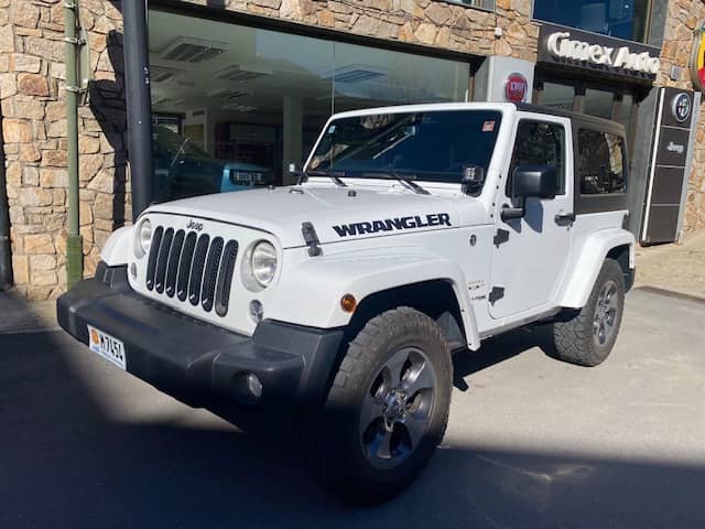 SUV-image 0